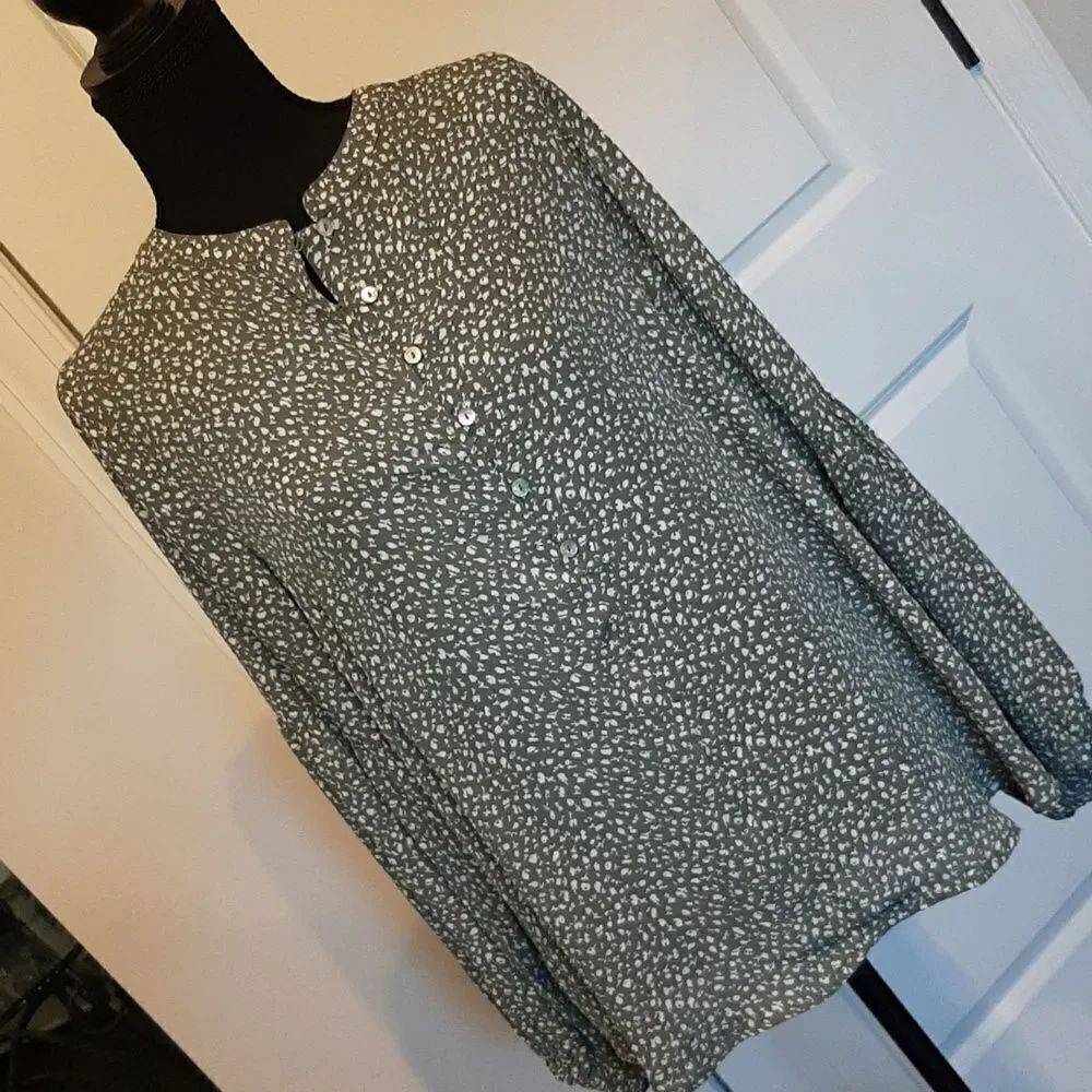 Jodifl Los Angeles Ditsy Dot Blouse with Buttons
